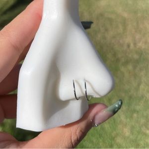 Spiral nose ring 20g surgical stainless steel